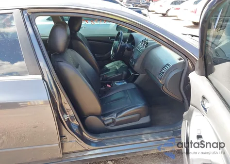 2010 Nissan Altima 2.5 S из США, поврежденный, VIN 1N4AL2AP6AN457019